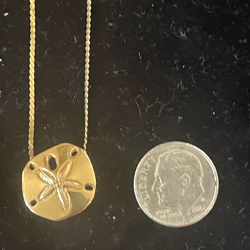 14K Yellow Gold Starfish Pendant/ 3.5 Grams - Picture 6 of 7